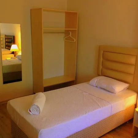 Avenue Butik Hotel *