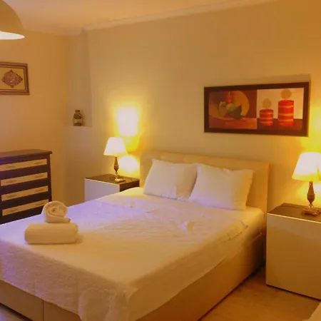 Avenue Butik Otel Alaçatı