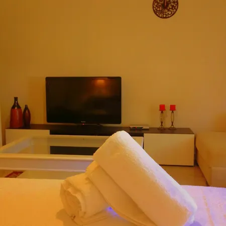 Avenue Butik Otel Alaçatı